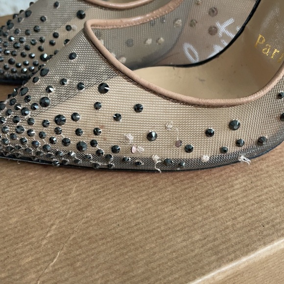 Christian Louboutin pump - Picture 5 of 11